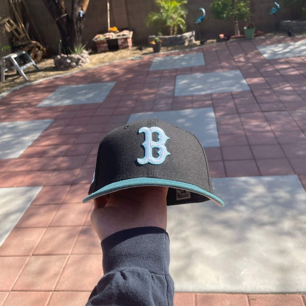 New Era Black and Blue Boston Red socks Hat Classic Style